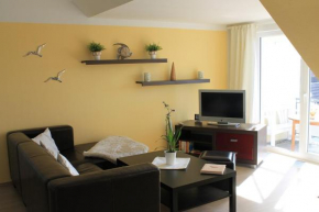 Wo 15 im 2 OG Haus Stranddistel Zingst, komfortable FeWo fur 4 Pers mit WLAN